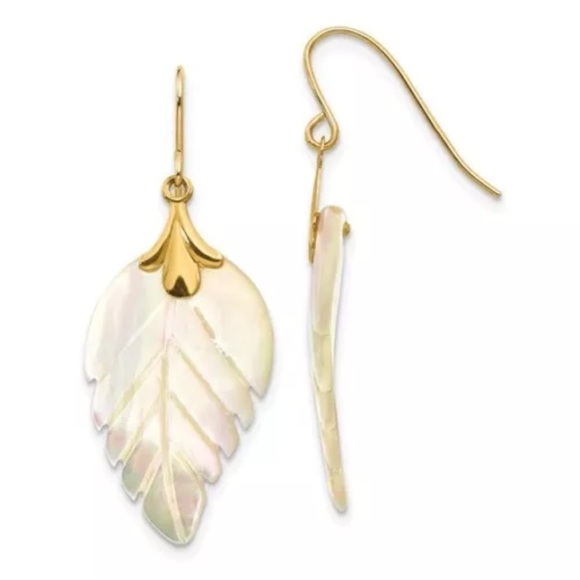 14K 585 YELLOW GOLD CARVED MOTHER OF PEARL MOP LEAF FEATHER DANGLE EARRINGS NEW - Picture 1 of 3
